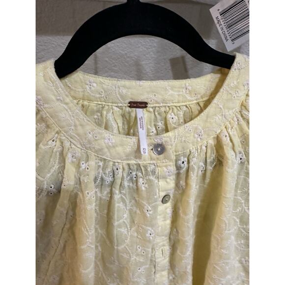 Free People Down From The Clouds Embroidered Eyelet Yellow Oversized Top Size XS - Picture 4 of 9